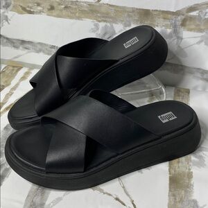 Fitflop F-Mode Leather Flatform Cross Sandals